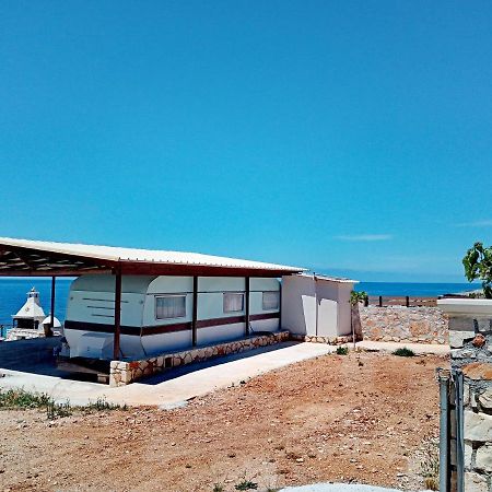Caravan Fishing Spot Porto Roxa Agios Leon Exterior foto