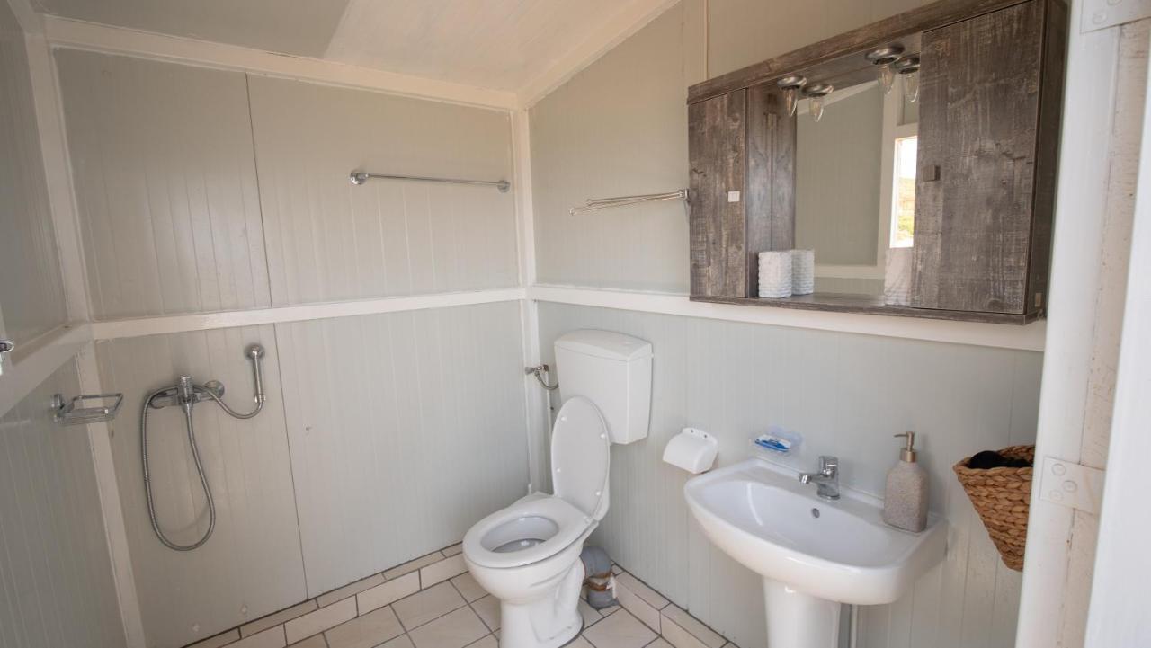 Caravan Fishing Spot Porto Roxa Agios Leon Exterior foto
